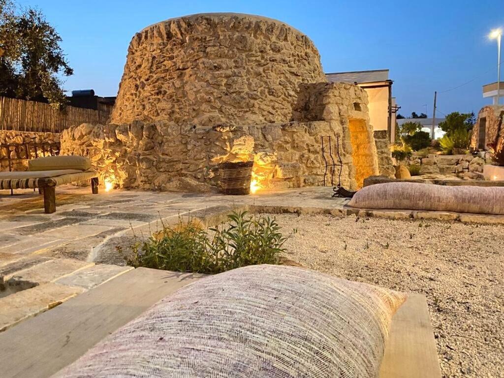 산티시도로 Trullo Santovia B&B 외부 사진
