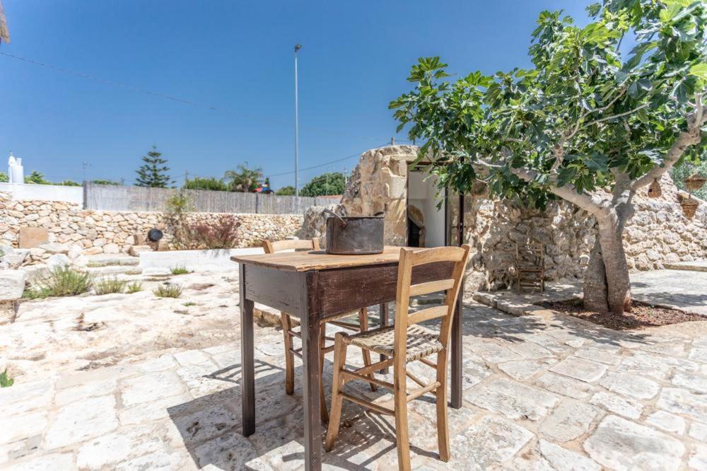 산티시도로 Trullo Santovia B&B 외부 사진