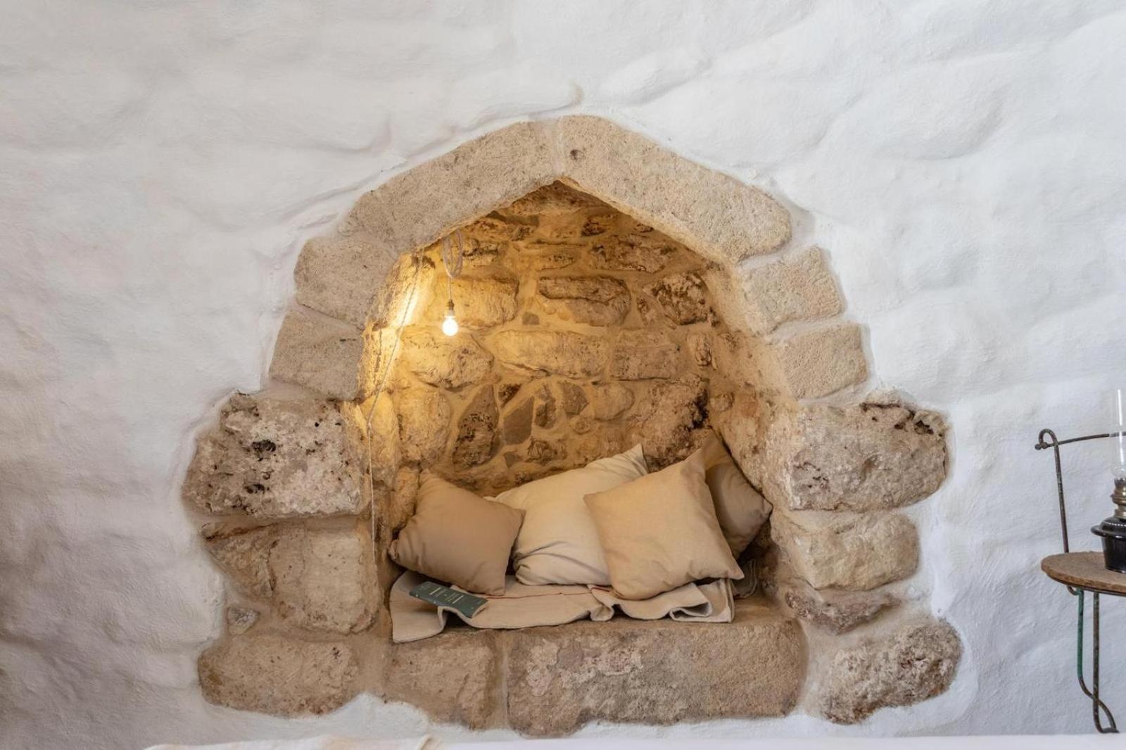 산티시도로 Trullo Santovia B&B 외부 사진